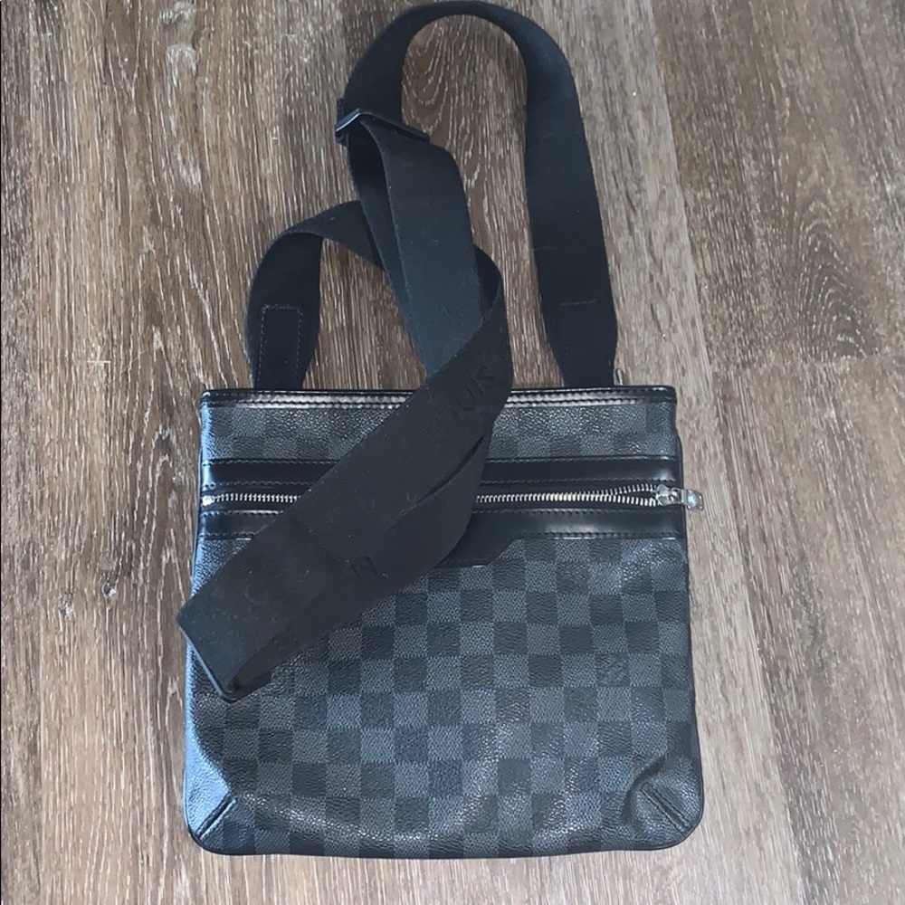Louis Vuitton Graphite Damier Thomas